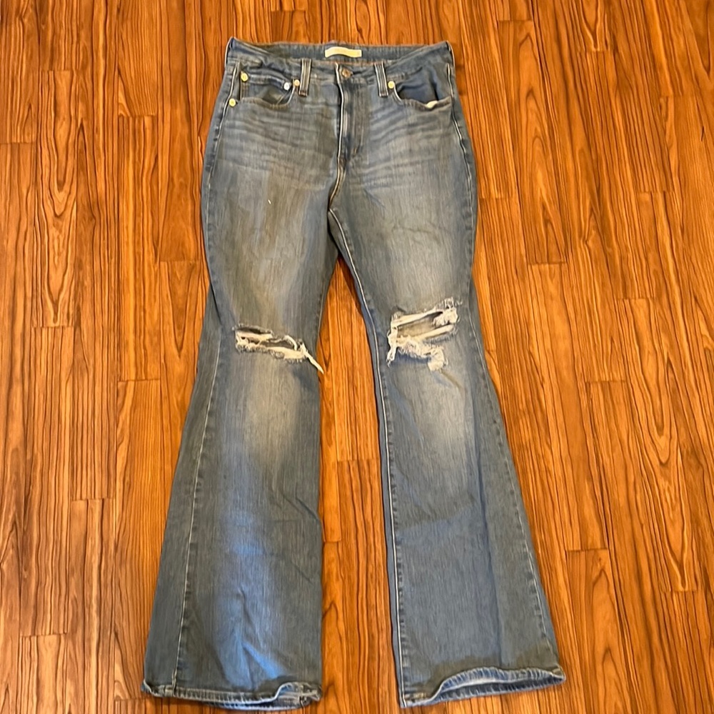Levi Strauss Flare jeans - Size 31 - Never Worn - No tags